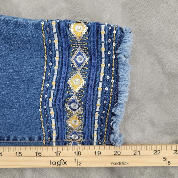 Avenue Cropped Jeans Womens 14 Blue Embroidered Beaded Frayed Hem Boho 32x20 - Picture 10 of 12